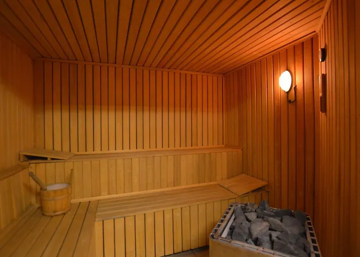 Ferienhaus Cozy Holiday Home In Robertville With Sauna *